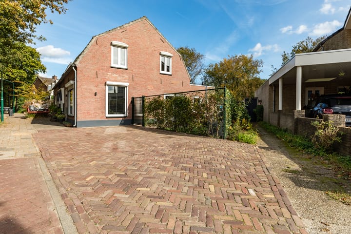 Foto 24 van Strabrecht 51