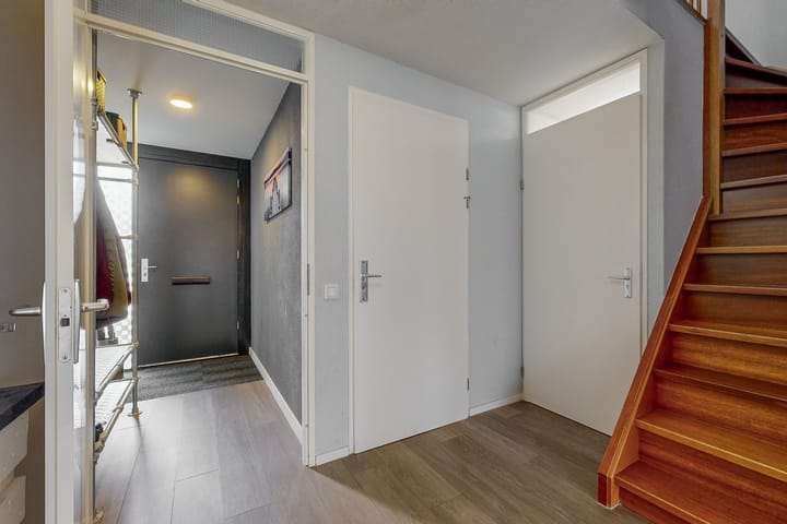 Foto 26 van W. Plokkerstraat 20