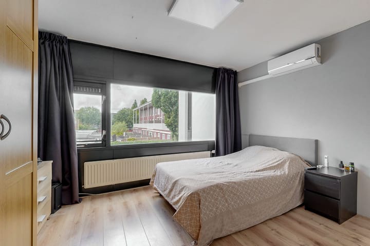 Foto 29 van W. Plokkerstraat 20