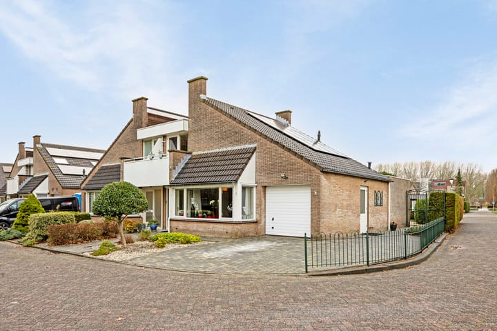 Foto 6 van De Wolken 2