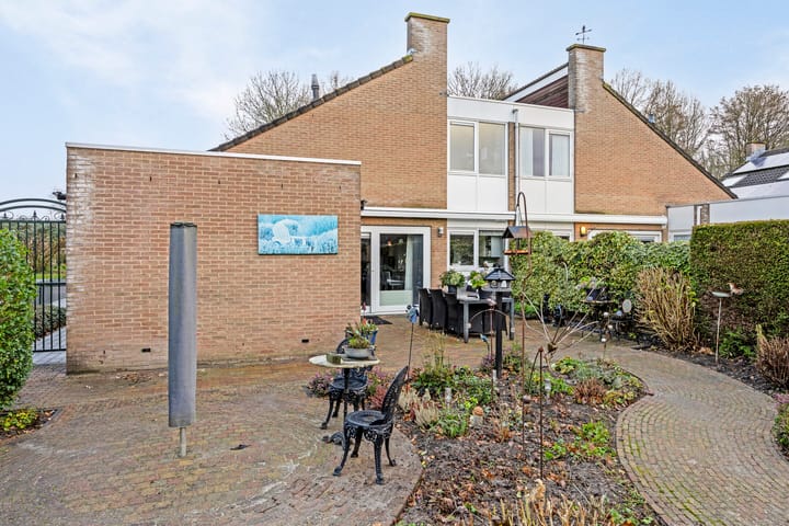 Foto 32 van De Wolken 2