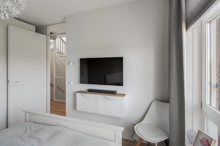 Foto 26 van Oeverzeggeweg 13