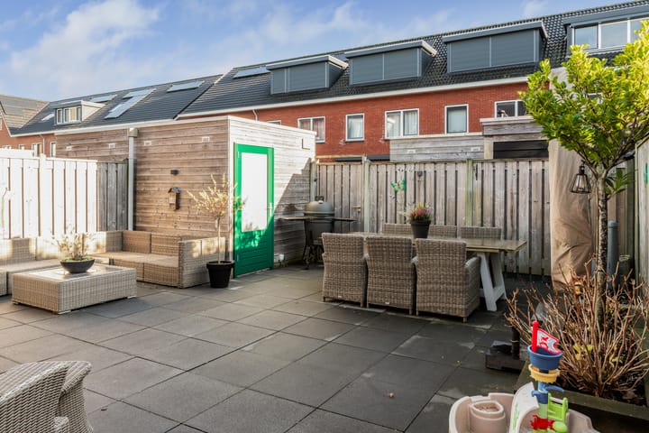 Foto 42 van Oeverzeggeweg 13