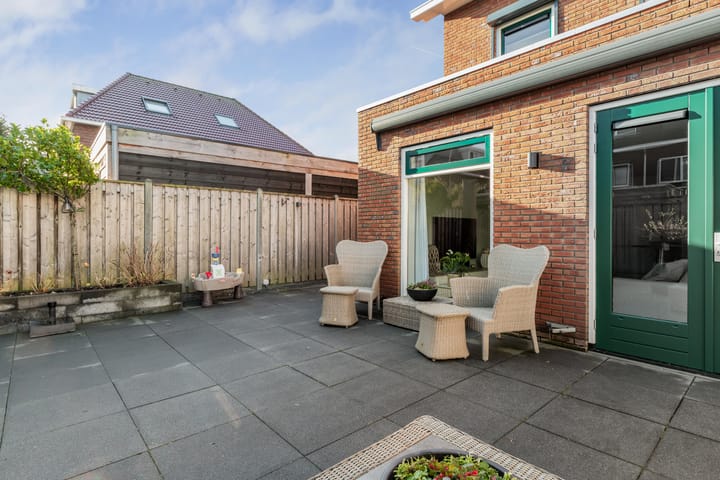 Foto 44 van Oeverzeggeweg 13