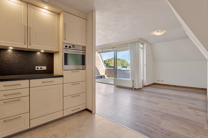 Photo 4 of Molenweg 11-N