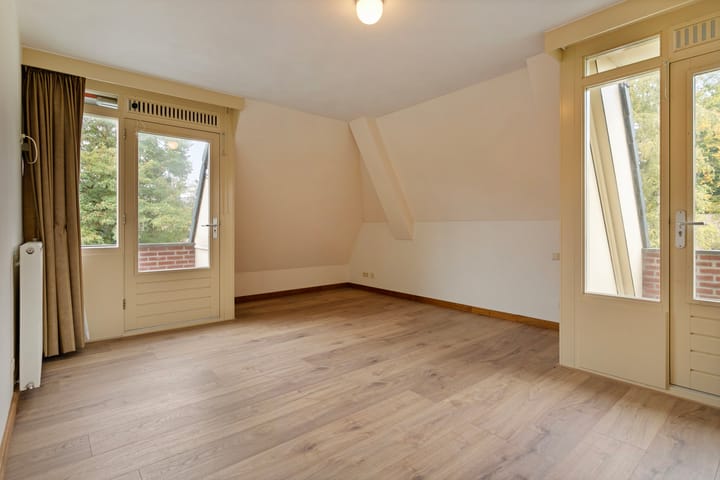 Foto 22 van Molenweg 11-N