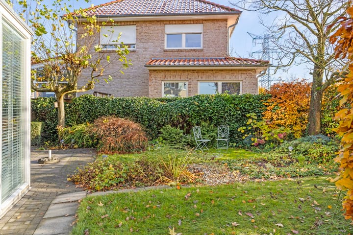 Foto 33 van Honhof Es 11