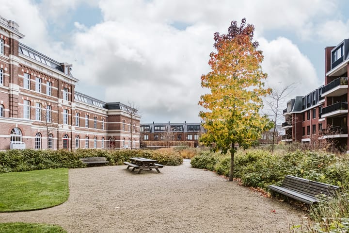 Foto 31 van Kazerneplein 12