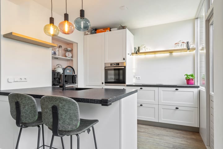 Foto 10 van Troelstraweg 18