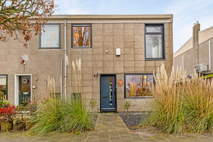 Foto 1 van Oranjeboomstraat 23