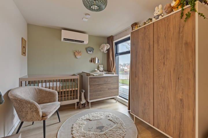 Foto 10 van Oranjeboomstraat 23