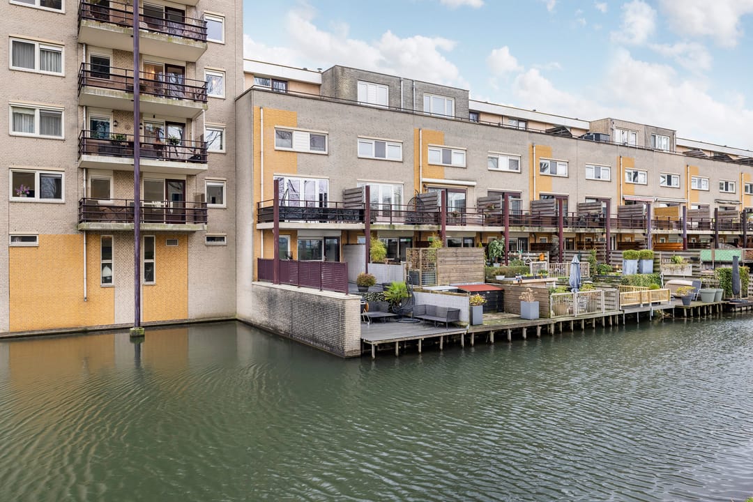 Photo 1 of Merbau 110