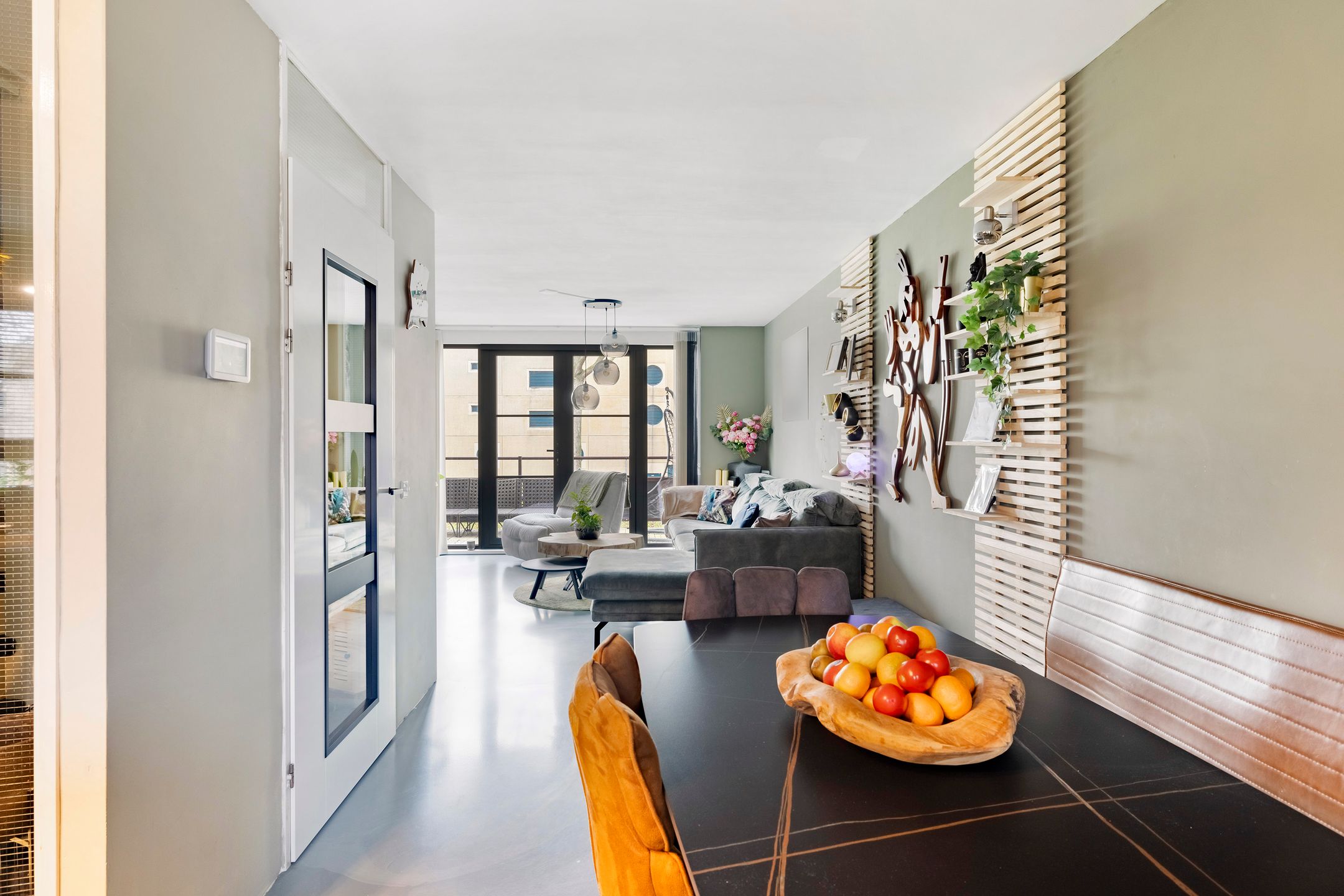 Photo 6 of Merbau 110