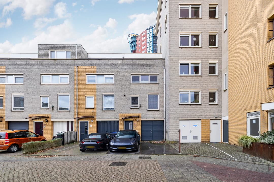 Photo 38 of Merbau 110