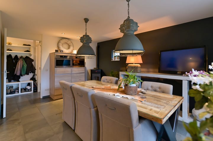 Foto 6 van Zwanebloem 25