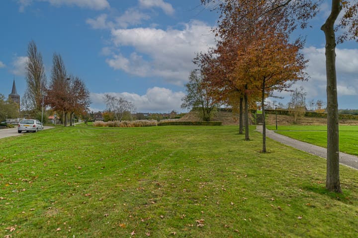 Foto 33 van Zwanebloem 25