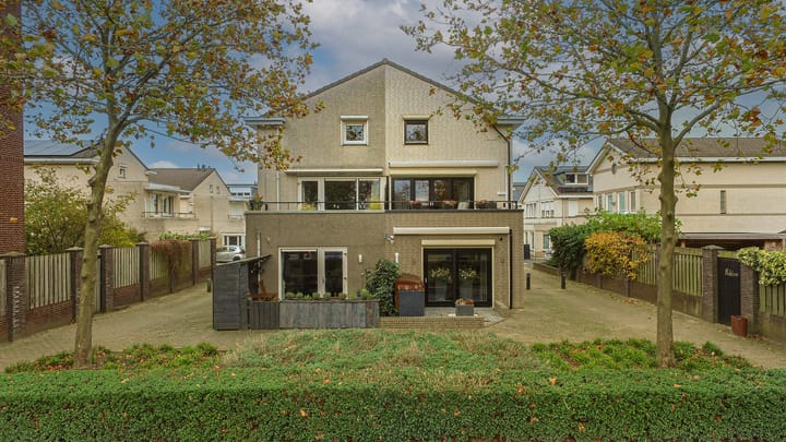 Foto 35 van Zwanebloem 25