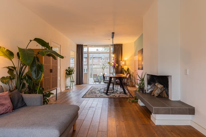 Foto 14 van Johan de Wittlaan 152