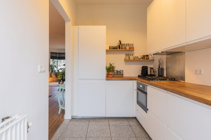 Foto 18 van Johan de Wittlaan 152