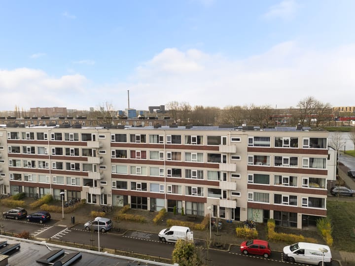 Foto 24 van Adenauerlaan 37