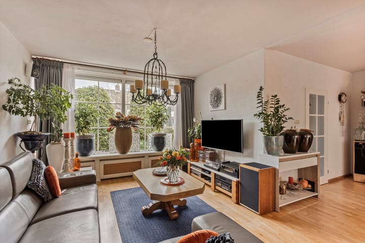 Foto 2 van P. Bergmanstraat 1