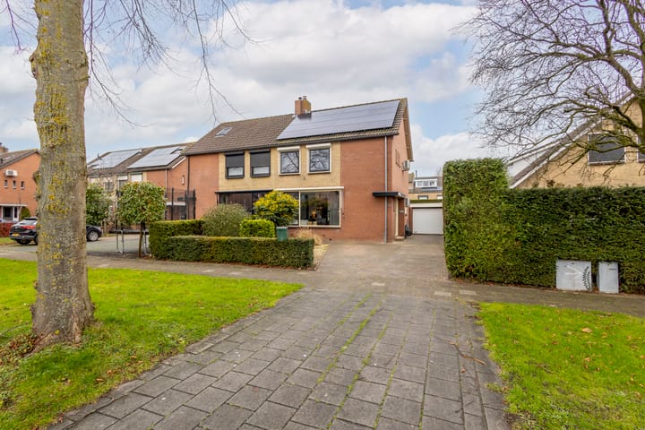 Foto 6 van de Graaff 51