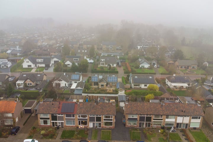 Bekijk foto 37 van Hemstraat 22