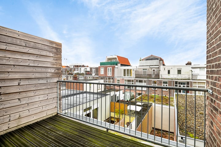 View photo 9 of Weimarstraat 138-A