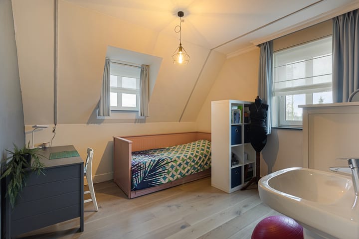 Photo 38 of Dorpstraat 65