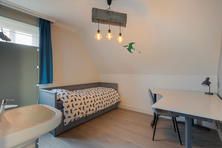 Photo 36 of Dorpstraat 65