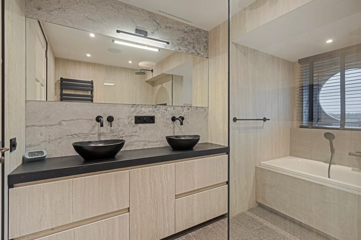 Photo 42 of Dorpstraat 65