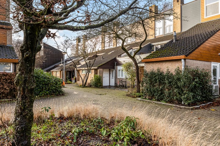 Foto 2 van Parijseplein 16