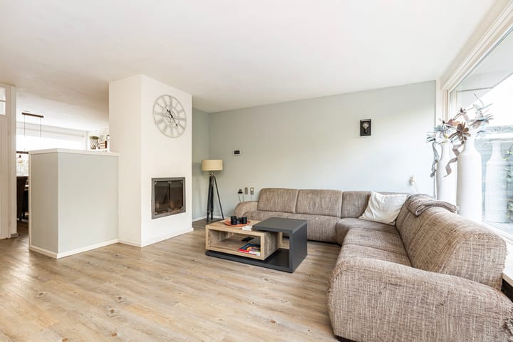 Foto 5 van Parijseplein 16