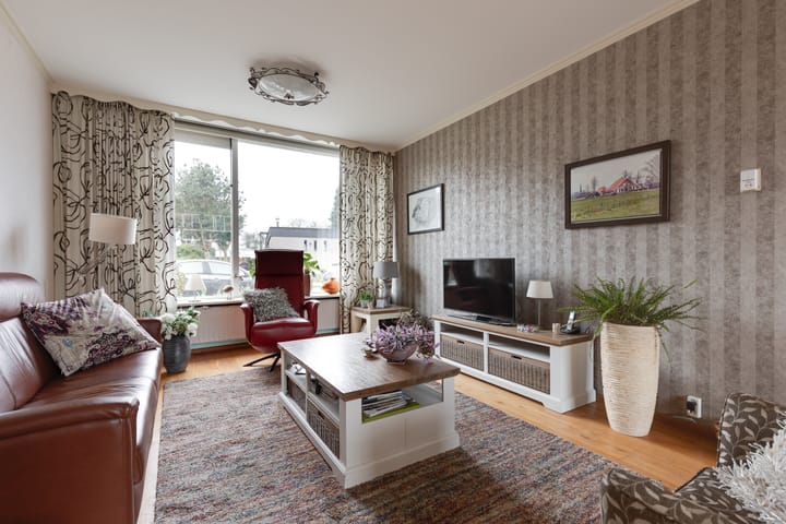 Photo 6 of Pijnboomstraat 7