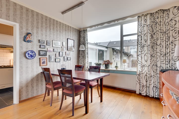 Photo 9 of Pijnboomstraat 7