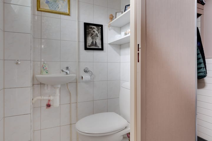 Photo 17 of Pijnboomstraat 7