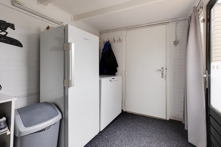 Photo 28 of Pijnboomstraat 7