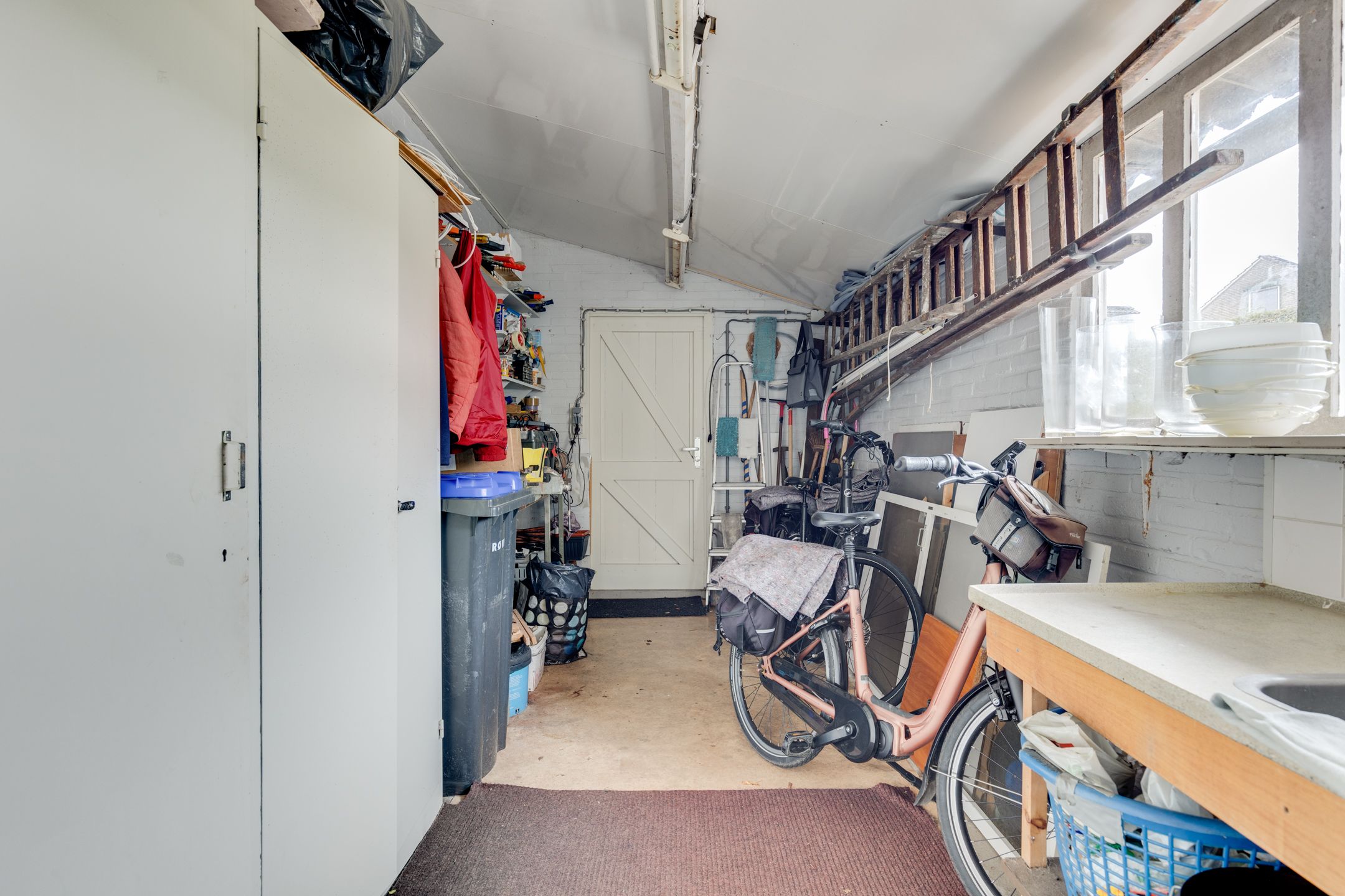 Photo 30 of Pijnboomstraat 7