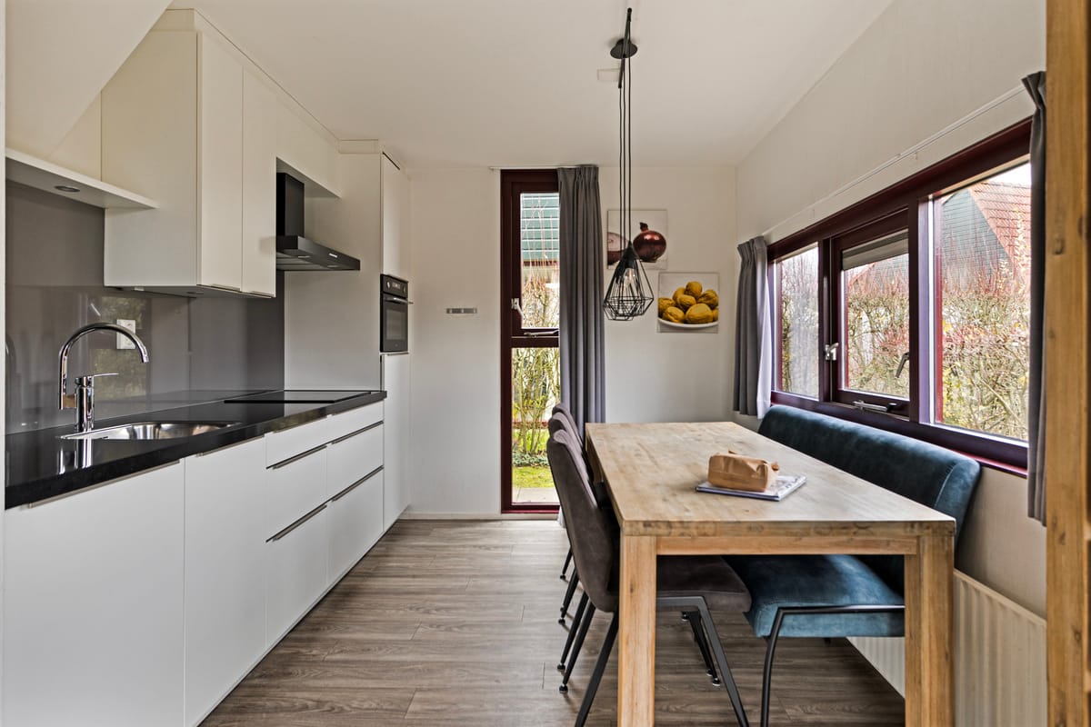 3-bedroom freehold villa in Heinkenszand — photo 4 of 5