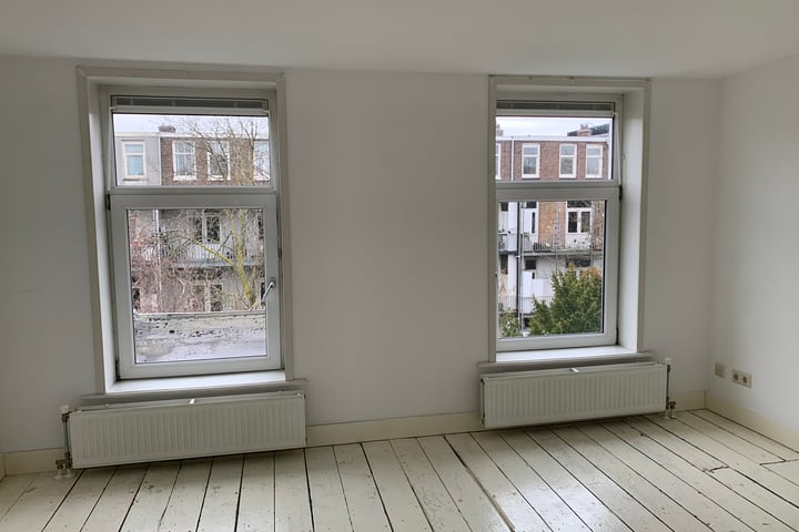 Bekijk foto 20 van Van Ostadestraat 85-D