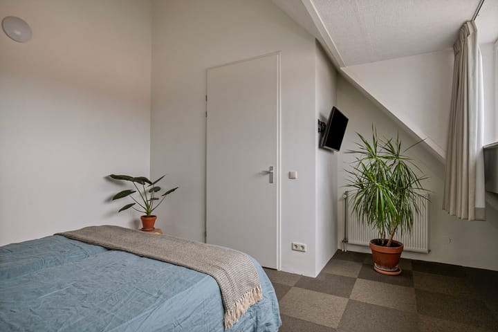 Photo 18 of Pater R.D. Kloegstraat 23
