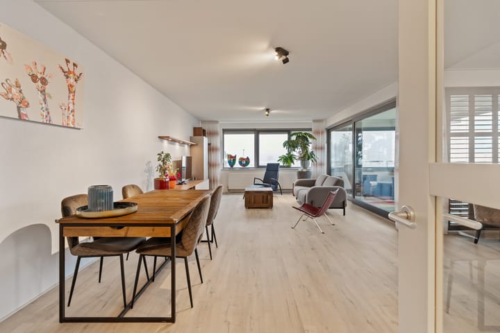 Foto 8 van Santorinihof 18