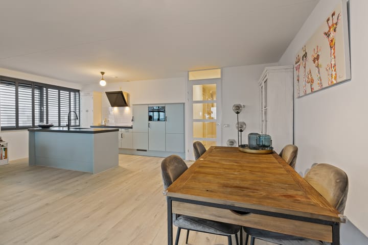 Foto 11 van Santorinihof 18