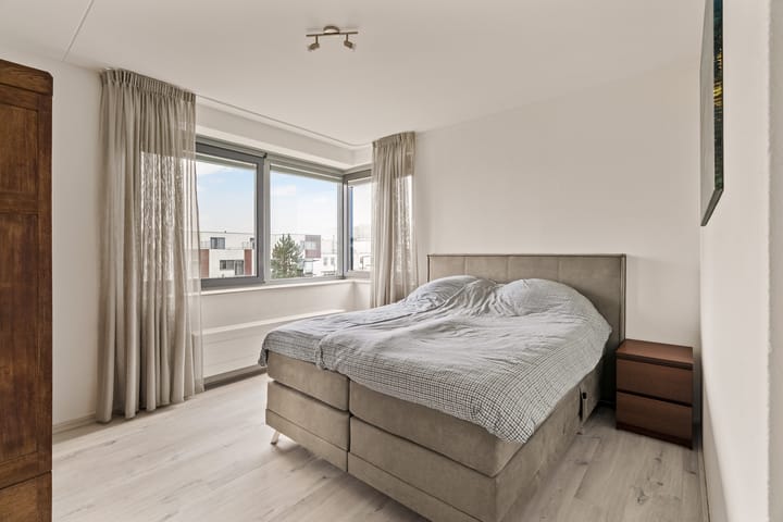 Foto 22 van Santorinihof 18