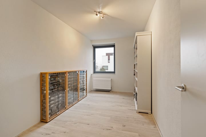 Foto 24 van Santorinihof 18