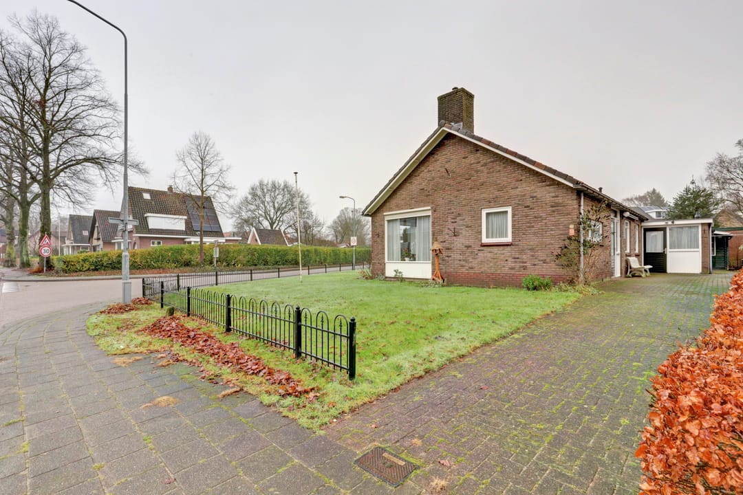 Photo 11 of Oenerweg 27