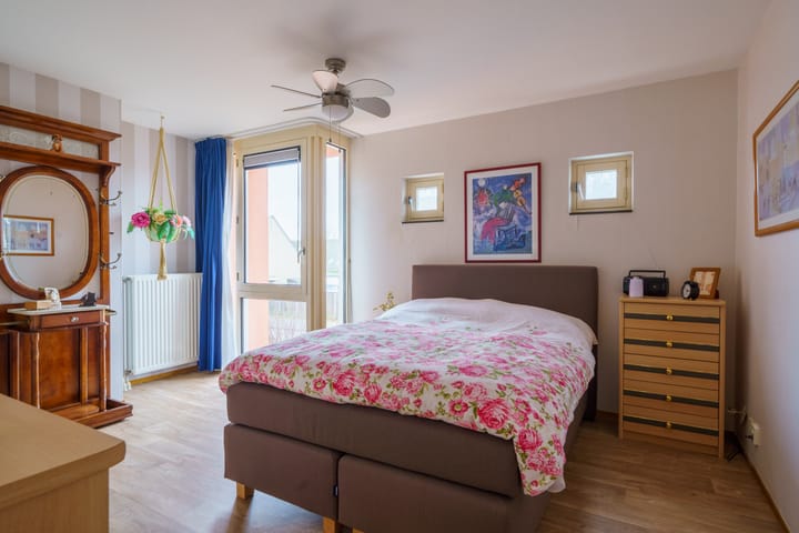 Foto 10 van Louis Davidsstraat 36