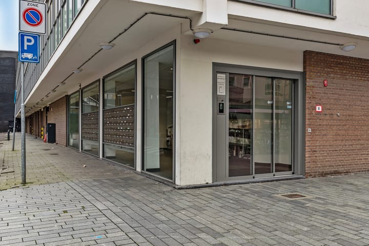 Foto 29 van Karel Doormanstraat 386-E