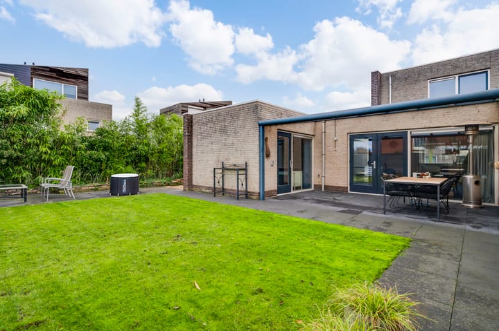 Foto 23 van Hoefstraat 24