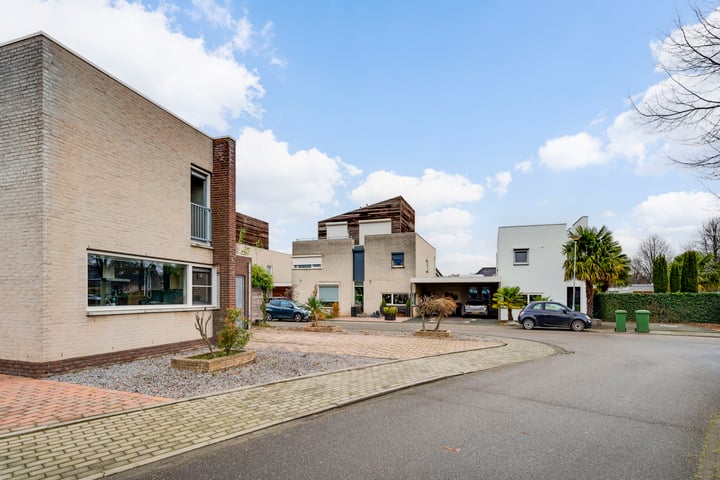 Bekijk foto 32 van Hoefstraat 24